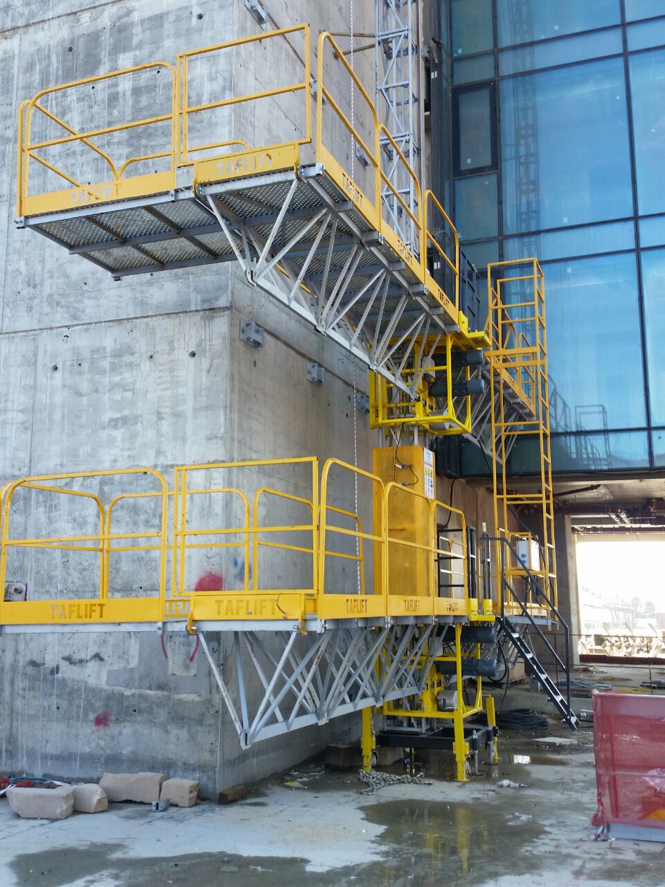 TF Twin plateforme de façade à double nappe